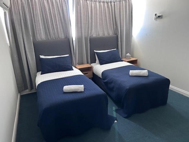 Warners Bay Hotel ภายนอก รูปภาพ